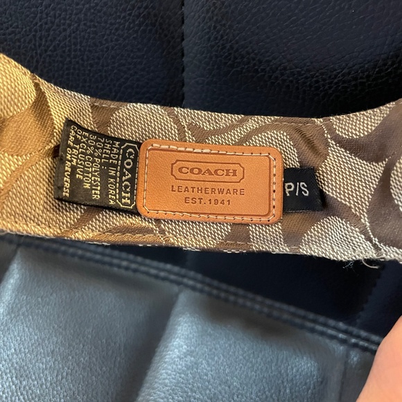 Coach Vintage Y2K Signature C Beige/Tan Visor - Picture 4 of 5